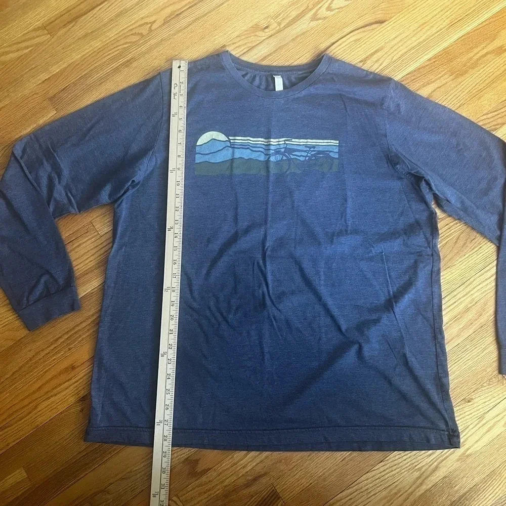 Long sleeve heather blue top